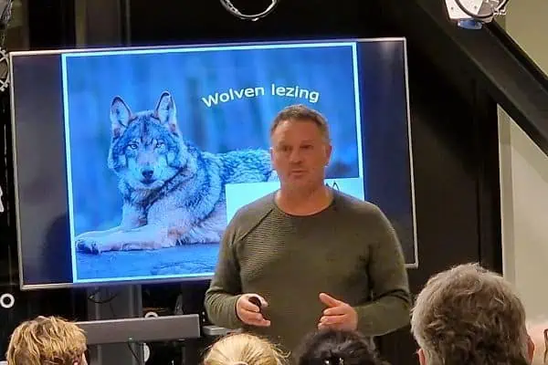 Wolvenlezing door Marc Wilbers, Rewilding Academy